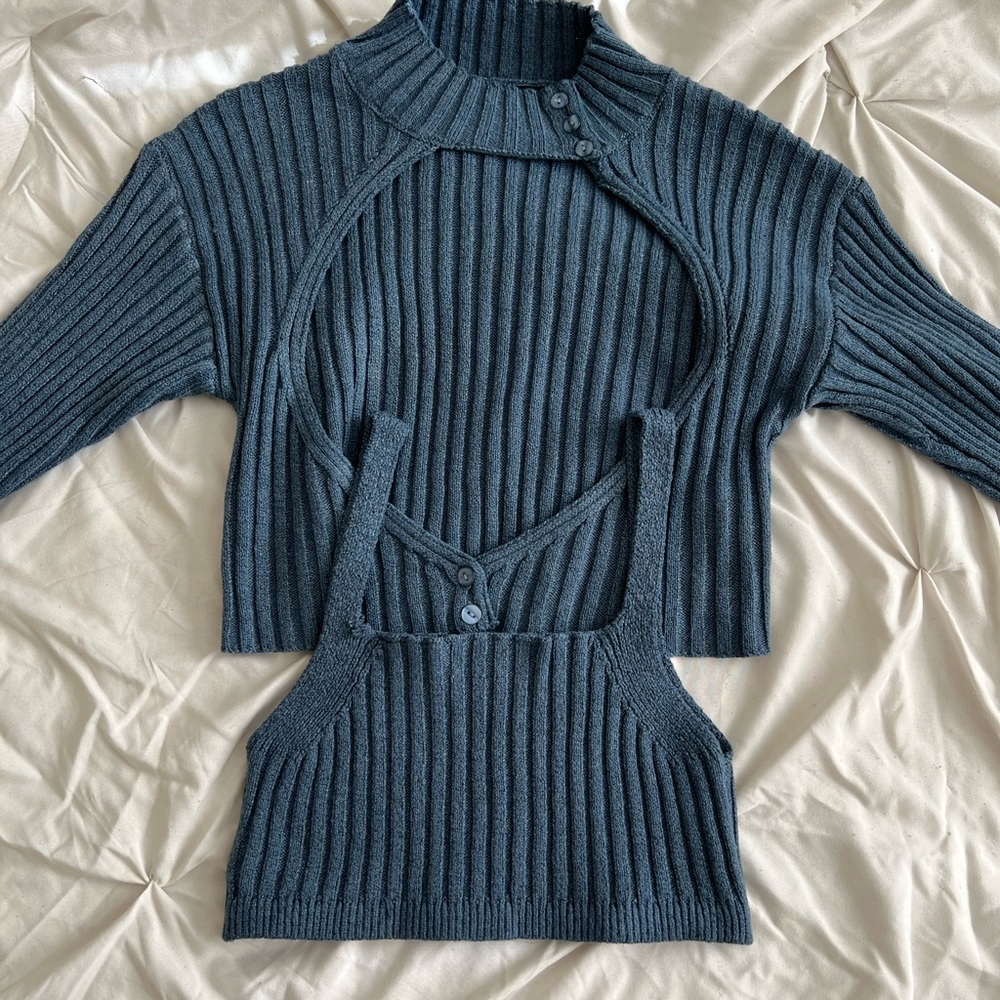 Knitted crop top set